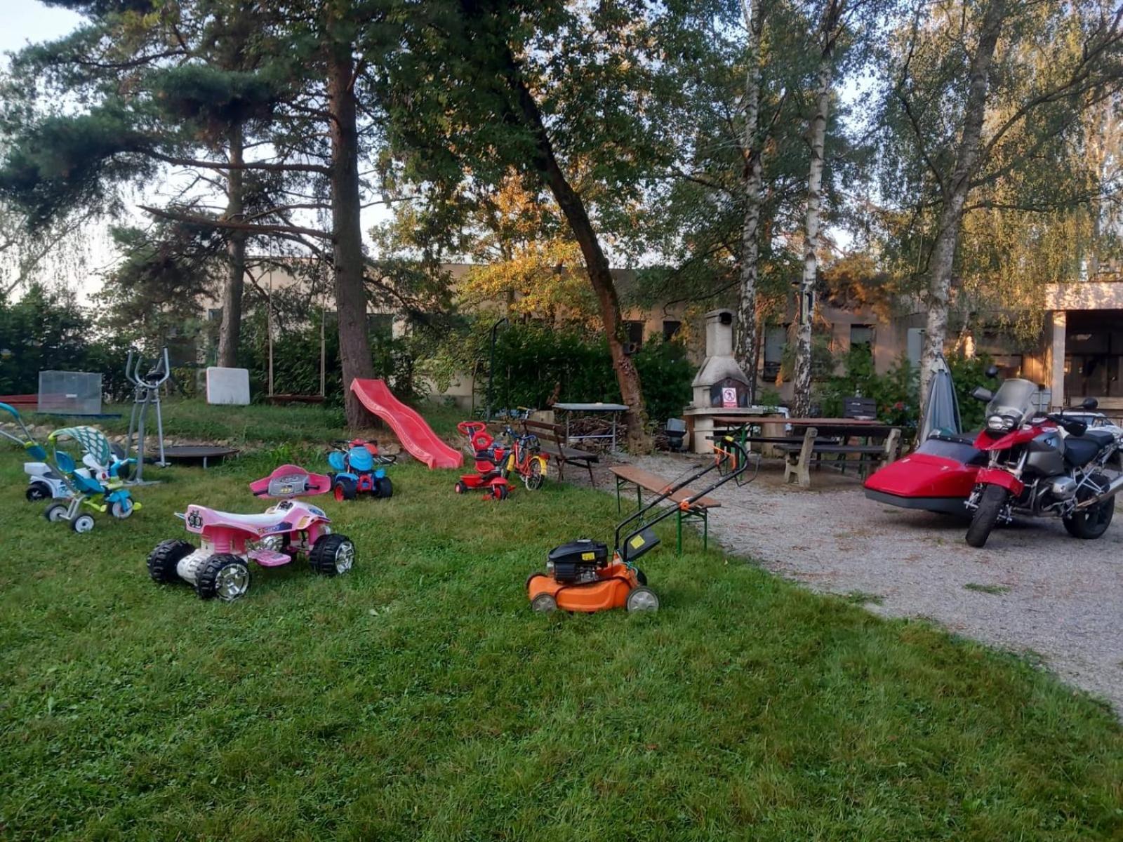 Penzion Vysehrad Nonstop Český Krumlov Eksteriør bilde